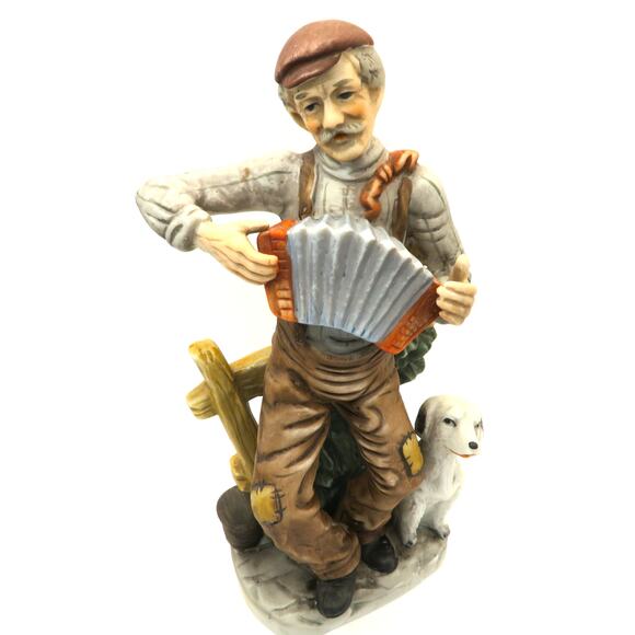 Vintage Hand Painted Porcelain Accordion Player Figurine & Dog Capodimonte Style - Picture 7 of 11